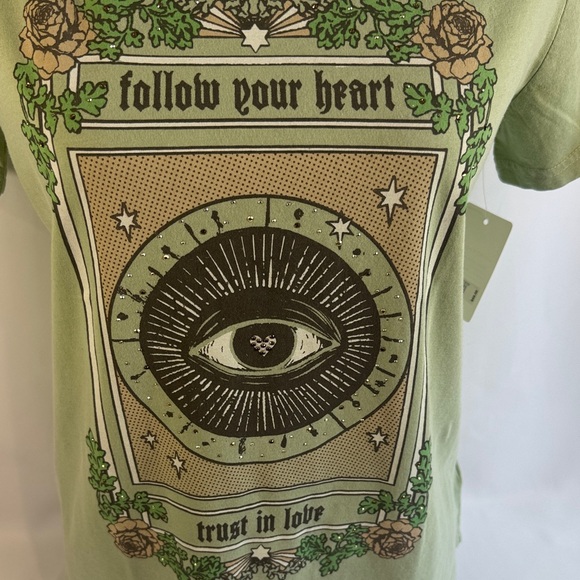 Lucky Brand Sage Graphic Tee NWT - Picture 4 of 10